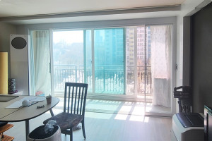 강남 진흥아파트, 초슬림 6연동 도어로 변신하다: 인테리어 시공 성공 사례